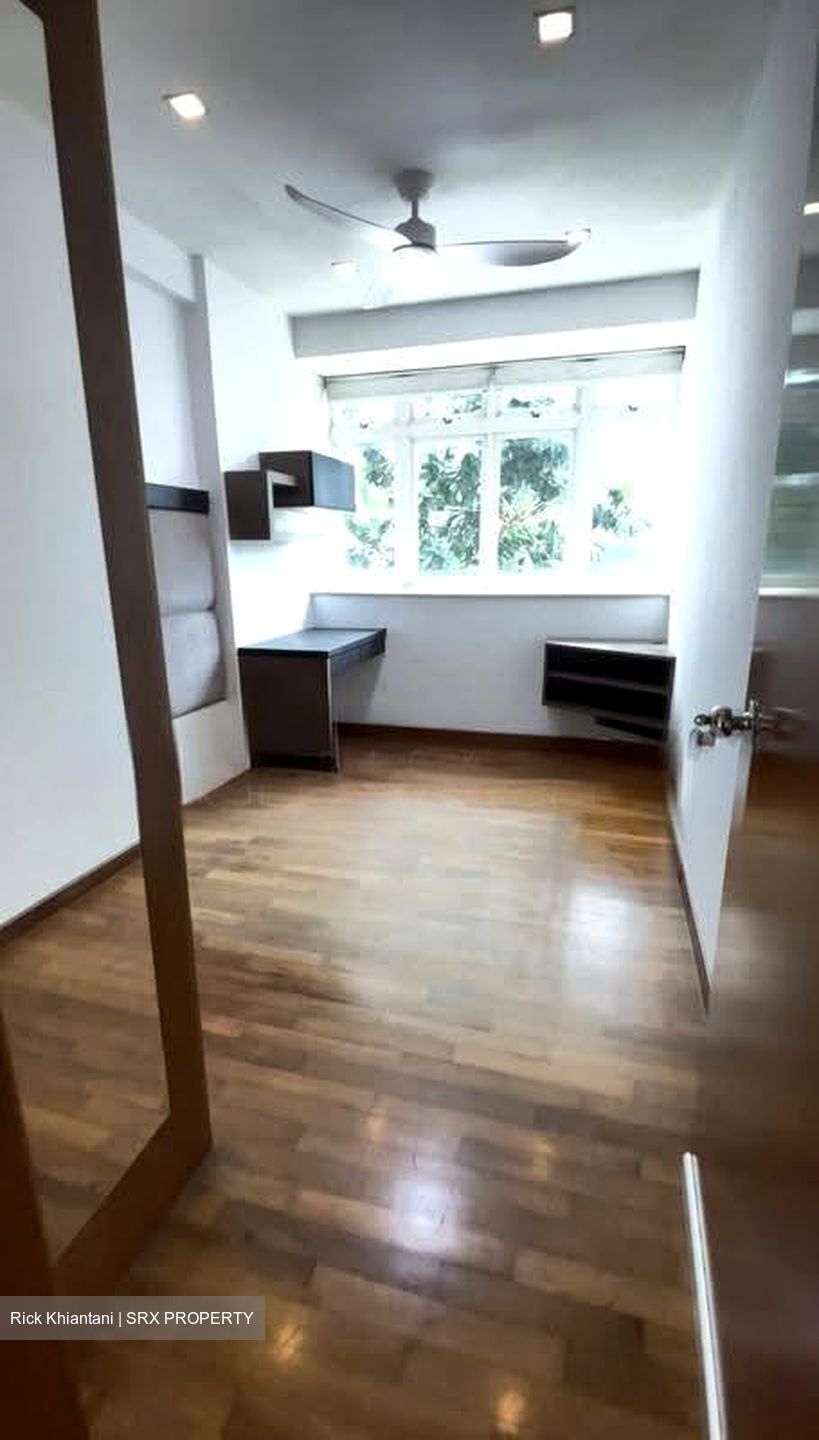 Costa Del Sol (D16), Condominium #635828881